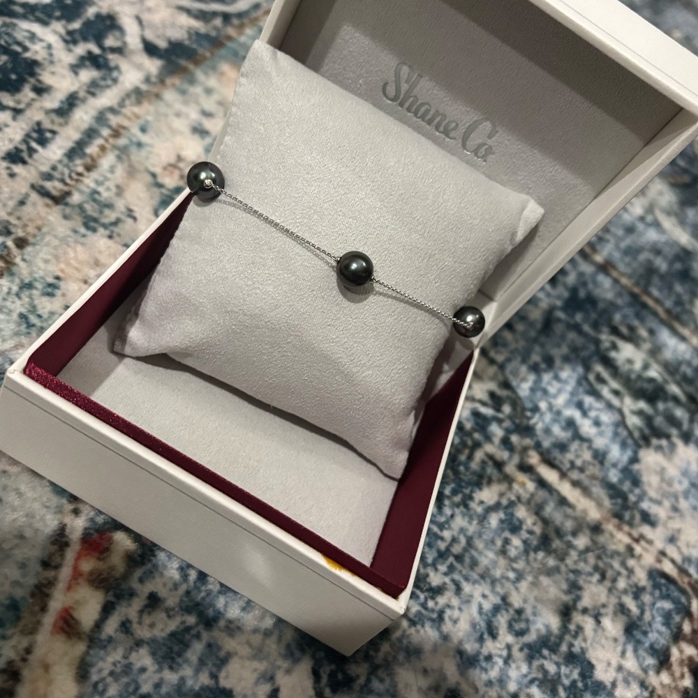 Shane Co. Pearl Bracelet